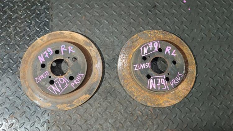 Тормозной диск Тойота Приус в Клине 107938
