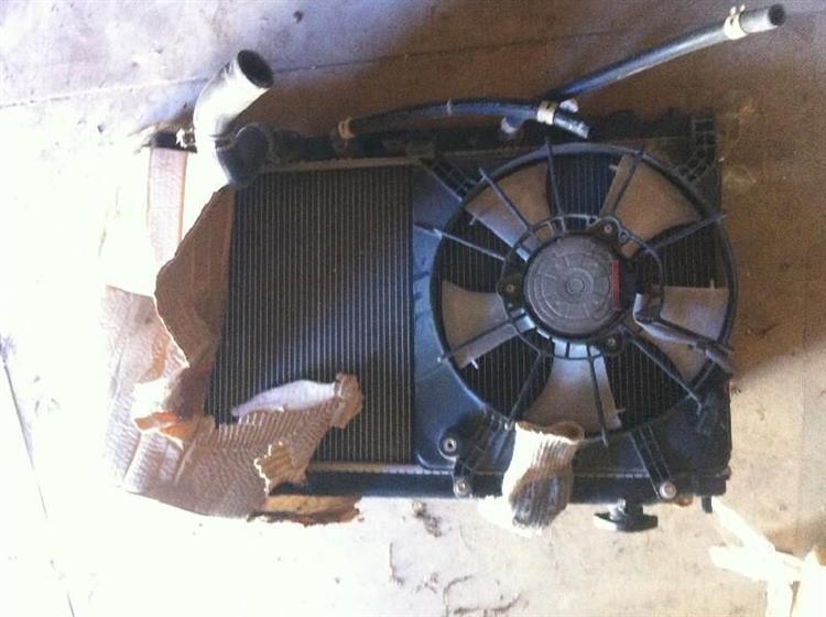 Радиатор основной Хонда Фит в Клине 1288