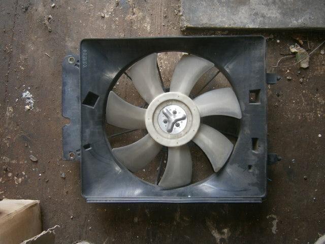 Диффузор радиатора Хонда СРВ в Клине 24033