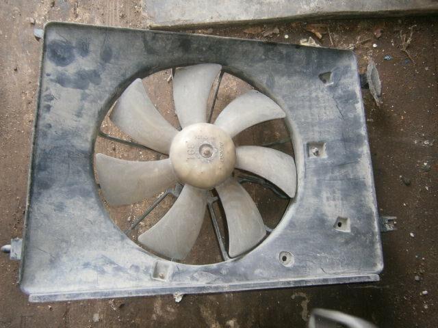 Диффузор радиатора Хонда Джаз в Клине 24051