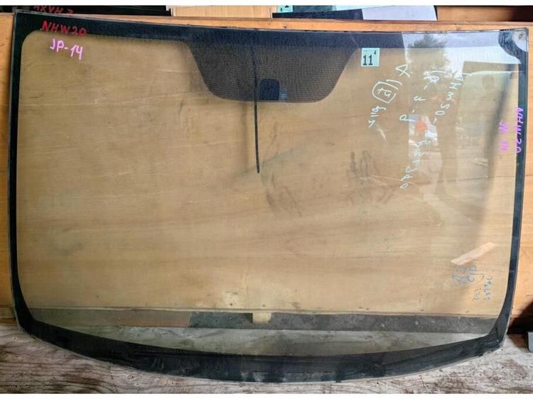 Лобовое стекло Тойота Приус в Клине 249558