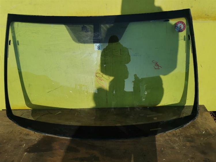 Лобовое стекло Тойота РАВ 4 в Клине 37216