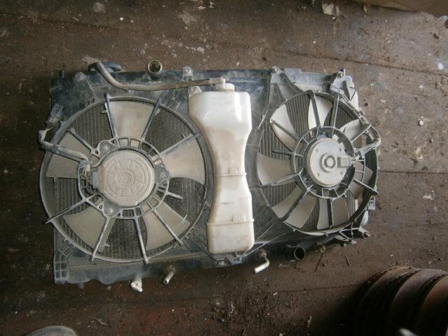 Диффузор радиатора Хонда Инсайт в Клине 5561